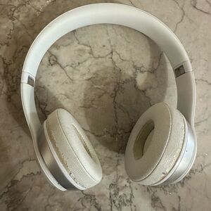 Beats by Dre headphones